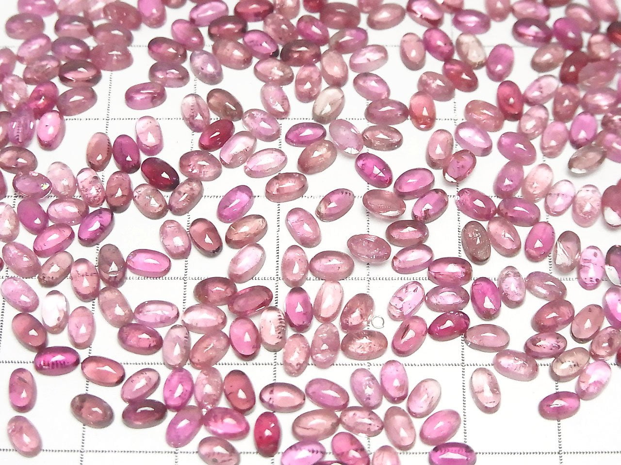 高品質粉紅色碧璽 AA++ 橢圓素面切割 5x3公釐 5顆