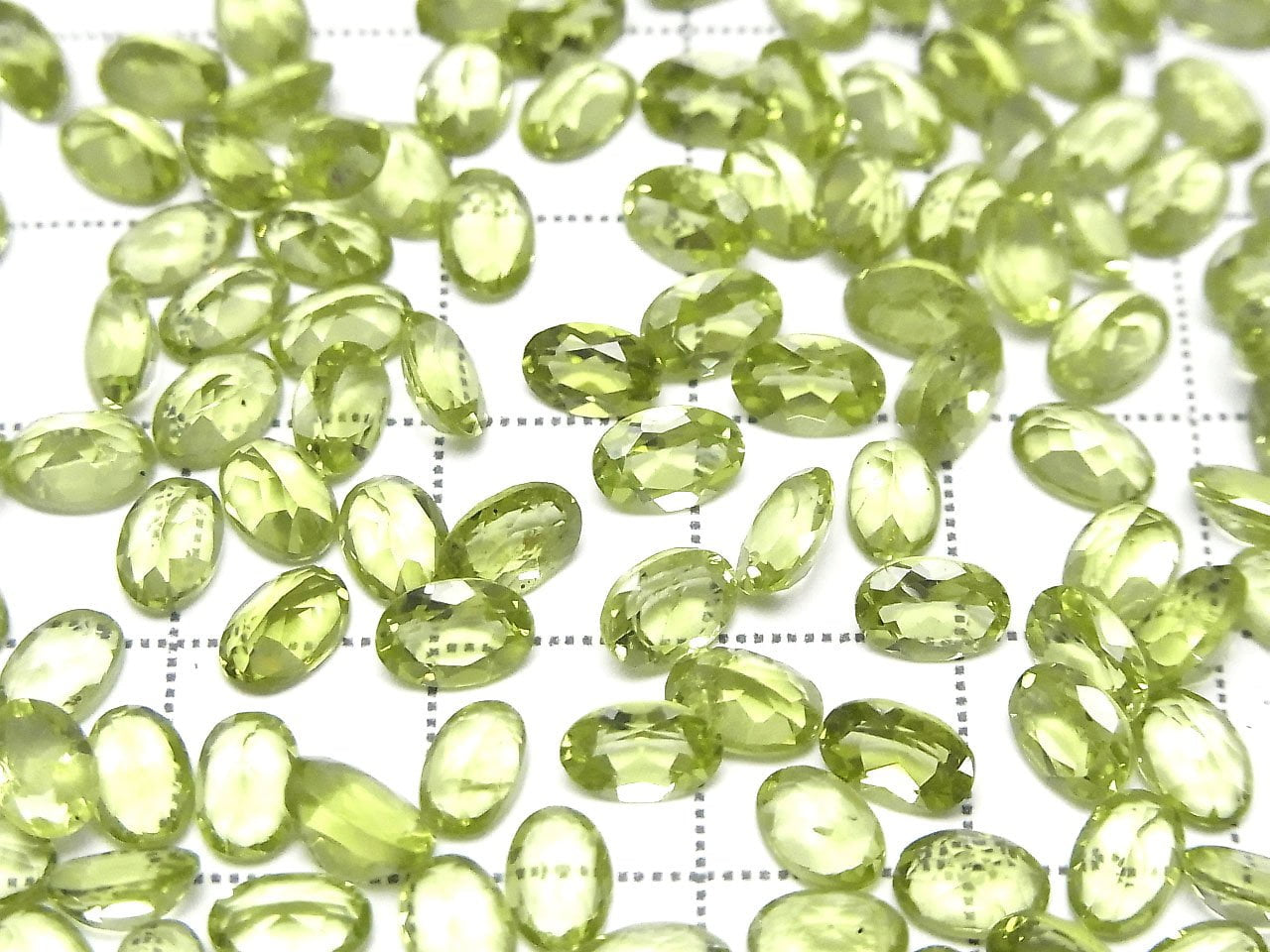 Hochwertiger Peridot AAA Lose Steine Oval facettiert 6x4mm 5Stk