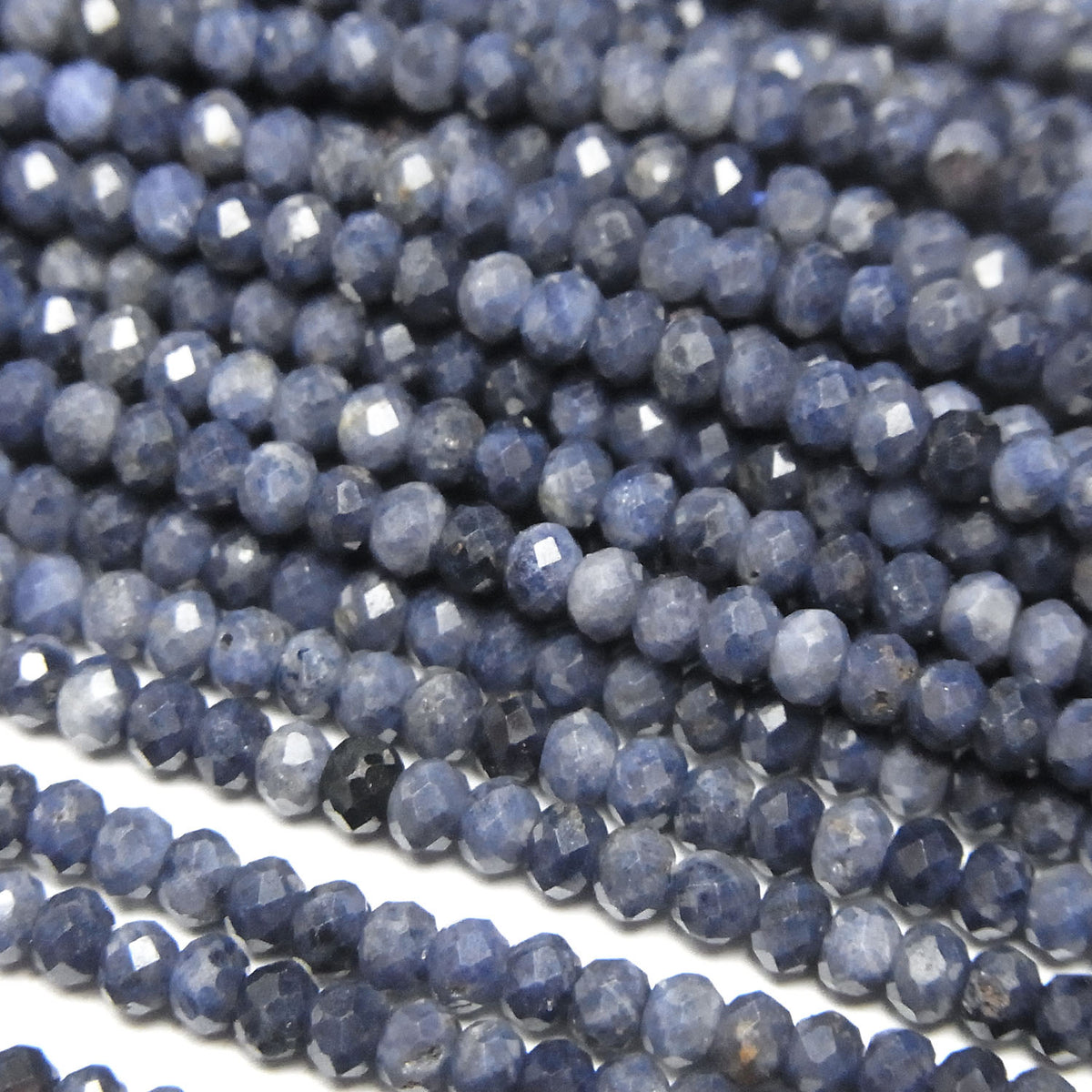 高品質!藍寶石 AA++ 刻面鈕扣扁圓珠 2.5x2.5x2mm 半串或 1 串珠子 (約 15 英寸/37 公分)