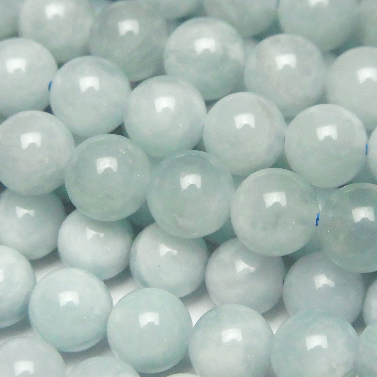 海藍寶 AA+ 圓珠 8mm 半串或一串珠子 (約 15 英寸/36 公分)