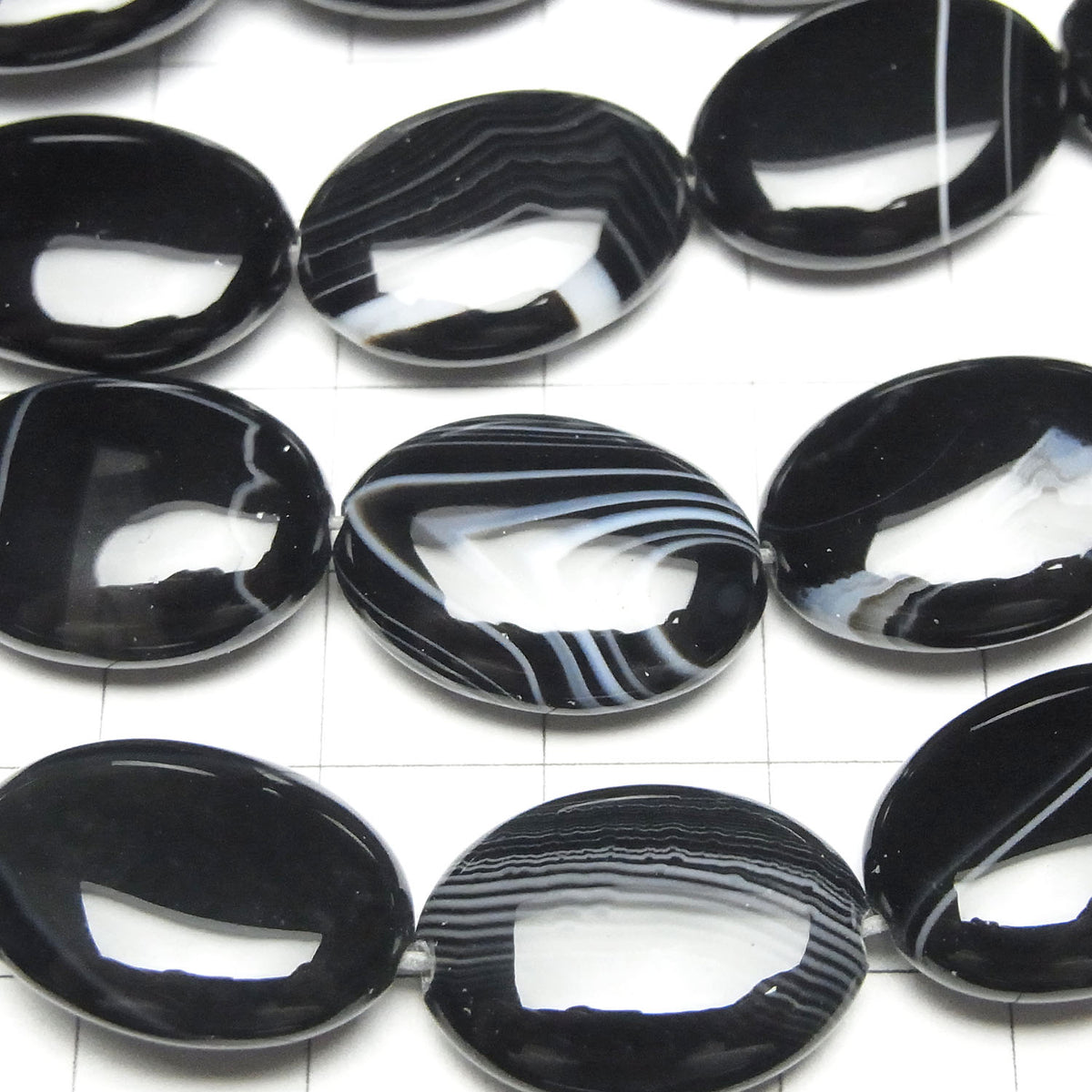 Onyx Rayé Ovale 20x15mm, demi-fil ou un fil (environ 35cm/14pouces)