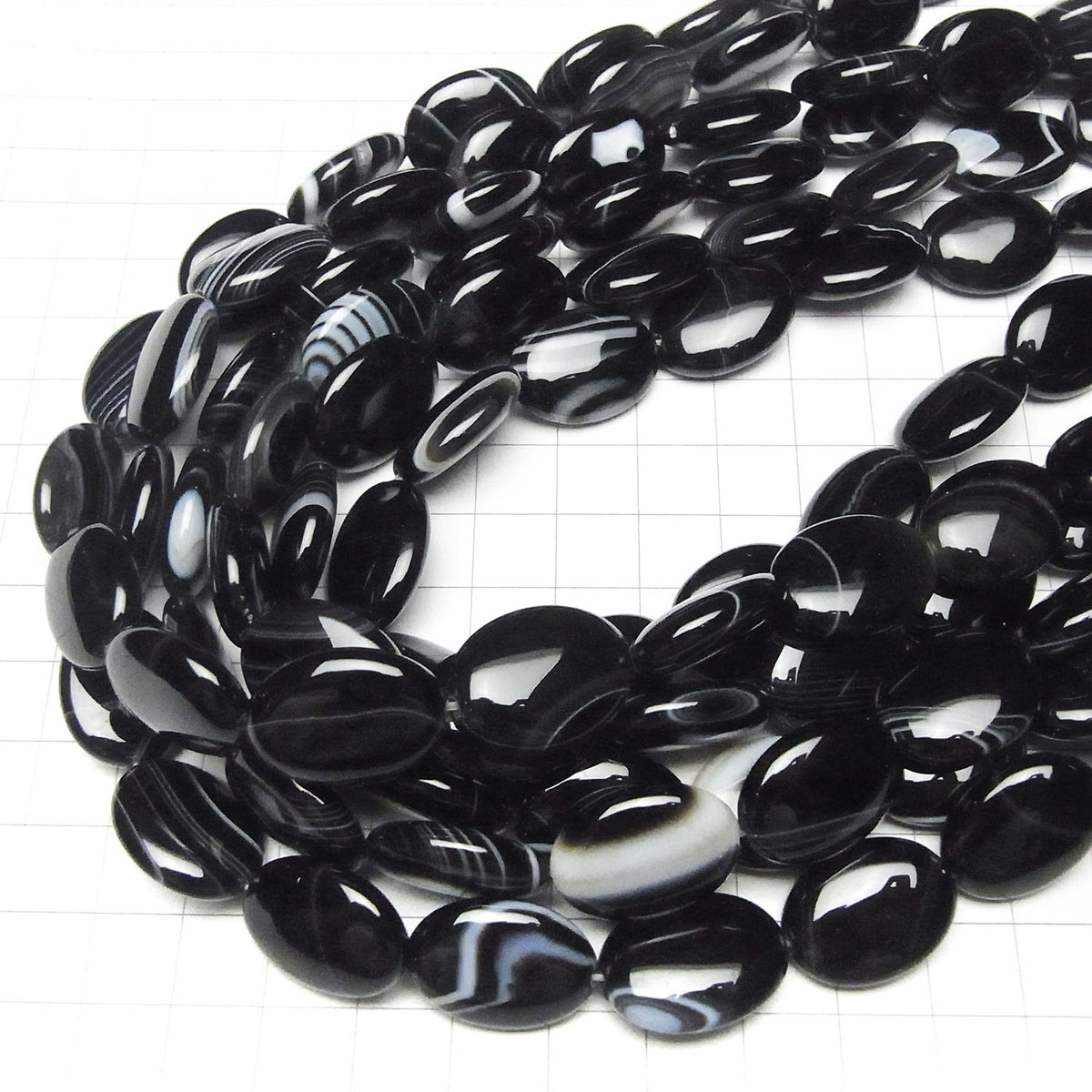 Onyx Rayé Ovale 20x15mm, demi-fil ou un fil (environ 35cm/14pouces)