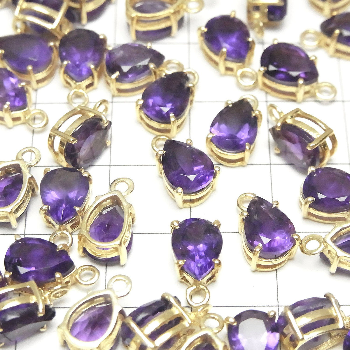 Hochwertiger Amethyst AAA Zargenfassung Birnenform facettiert 8x6mm 18KGP 2Stück