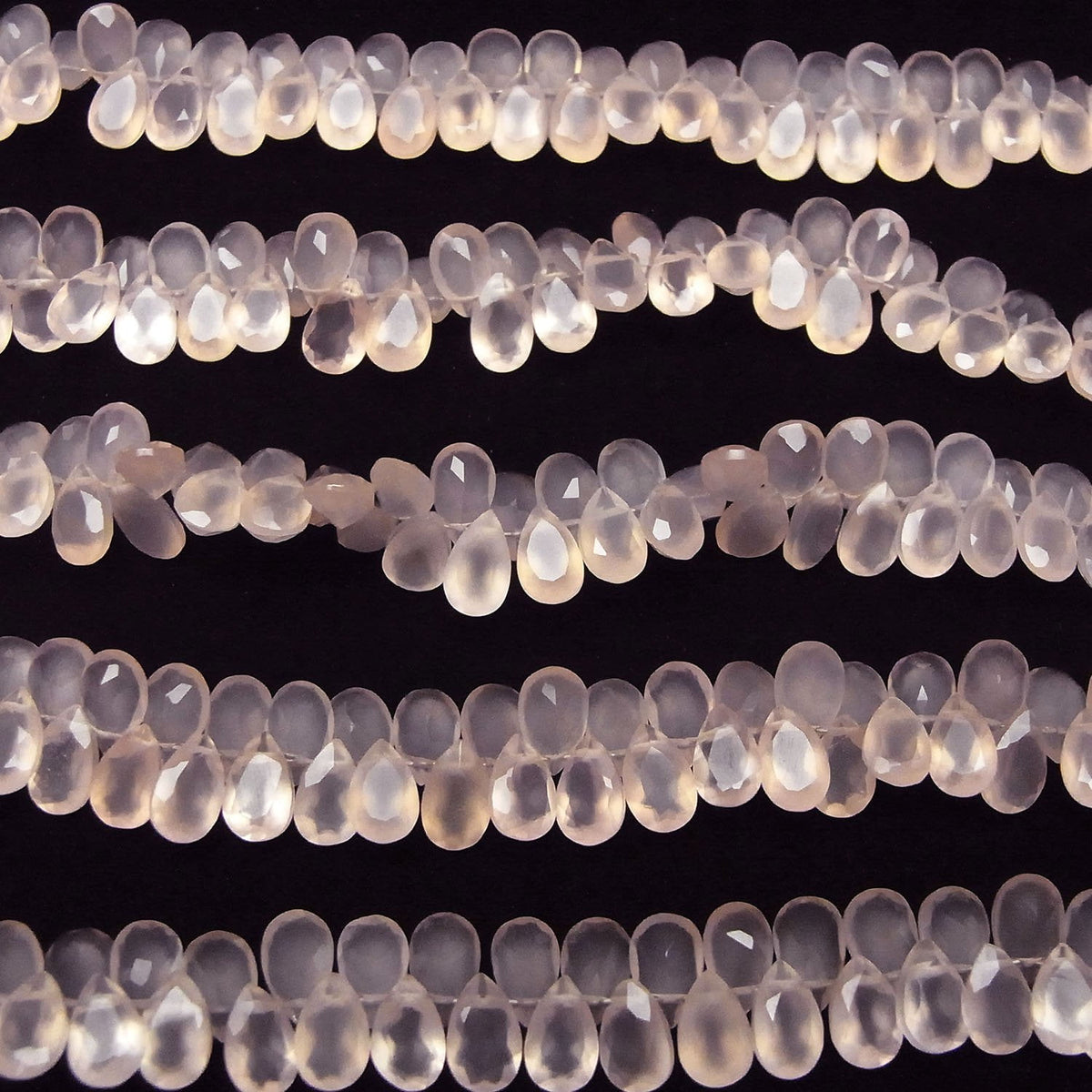High Quality Pink Chalcedony AAA Pear shape Faceted 8 x 5 x 3 mm 1/4 or 1strand beads (aprx.7 inch / 17 cm)