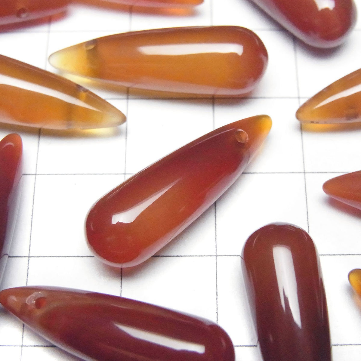 紅玉髓水滴(平滑)25x8mm 2顆