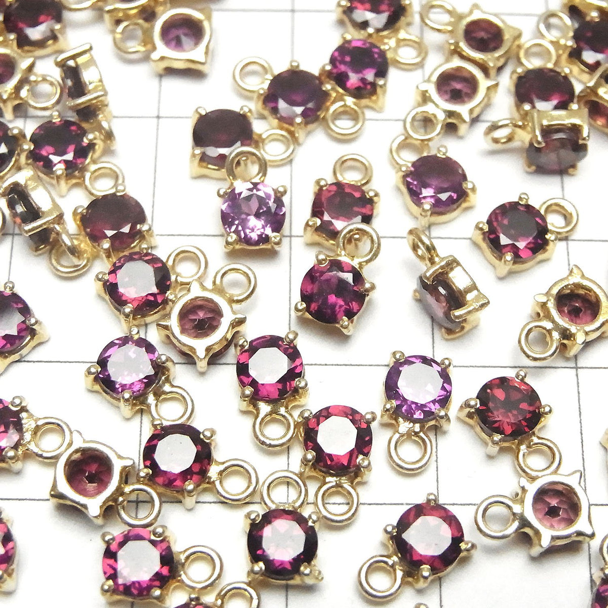 High Quality Rhodolite Garnet AAA Bezel Setting Round Faceted 5x5mm 18KGP 2pcs