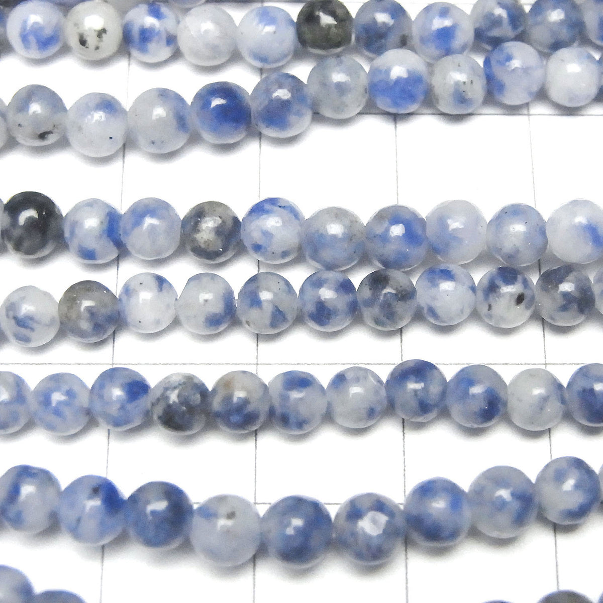 1strand $3.79! Brazil Sodalite AA Round 4mm 1strand beads (aprx.15inch / 37cm)