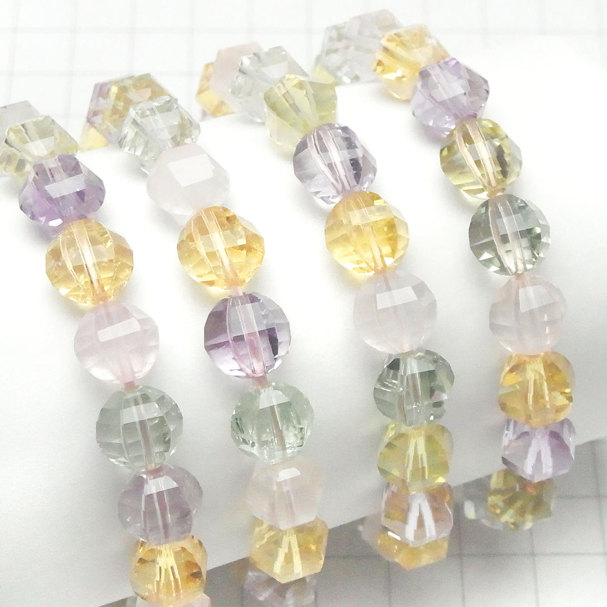 Perles de qualité supérieure en pierres mélangées AAA, facettées miroir, rondes 10 mm, 1 fil (Bracelet)