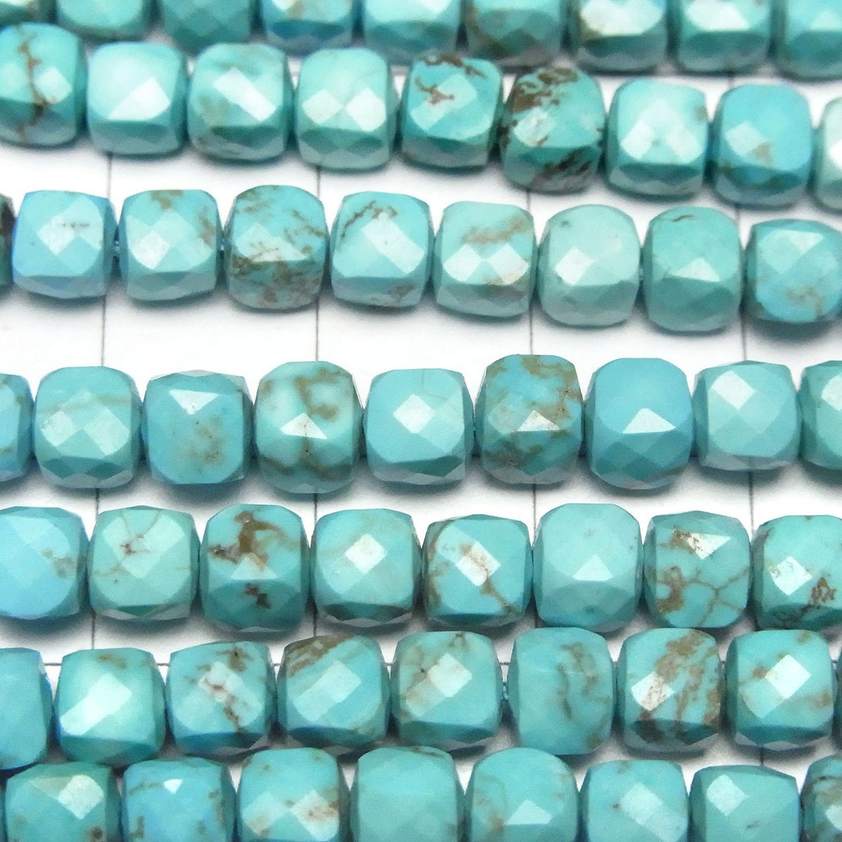 High Quality! Magnesite Turquoise Cube Shape 5x5x5mm 1strand beads (aprx.15inch / 37cm)