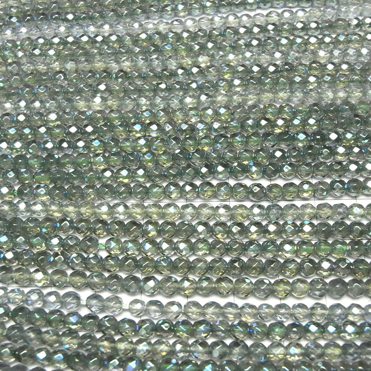 Quartz Cristal vert flash 32 Facettes Rondes 4 mm demi ou 1 brin de perles (env. 15 pouces / 37 cm)