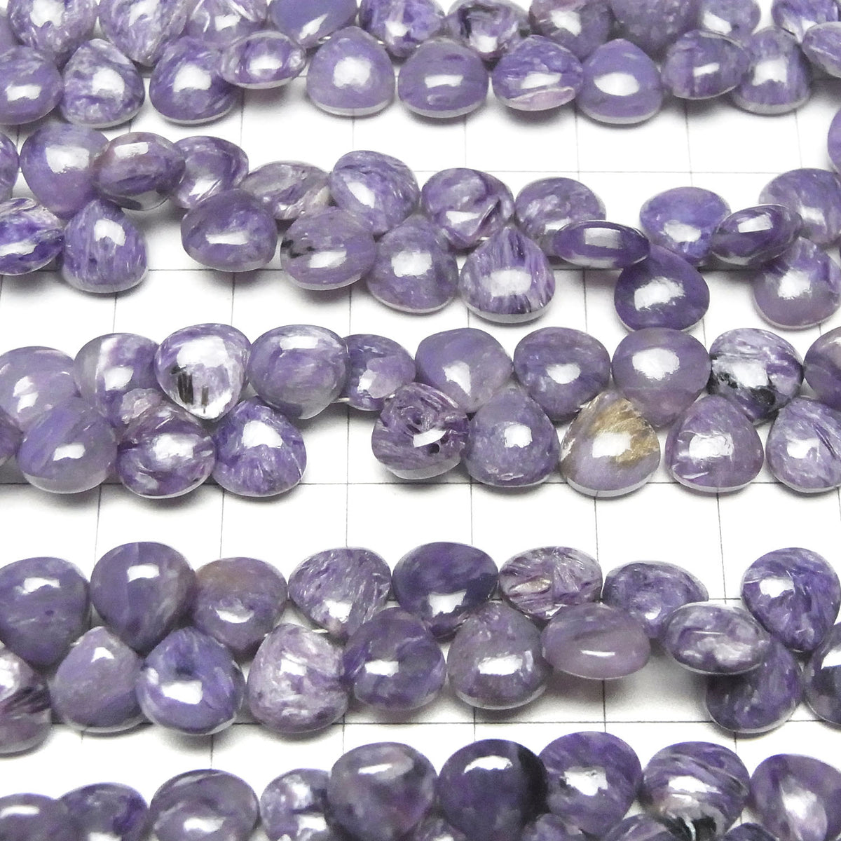 Charoïte AAA- Châtaigne (Lisse) Perles 8x8mm 1/4 ou 1 fil (env. 7inch / 17cm)