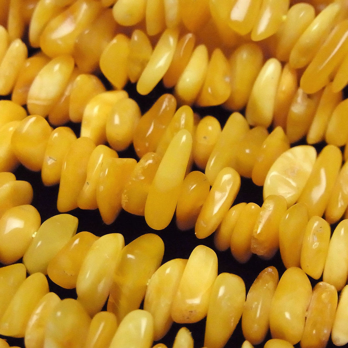 Baltic Amber Chips (Small Nugget) Honey Color 1strand beads (aprx.15inch / 38cm)
