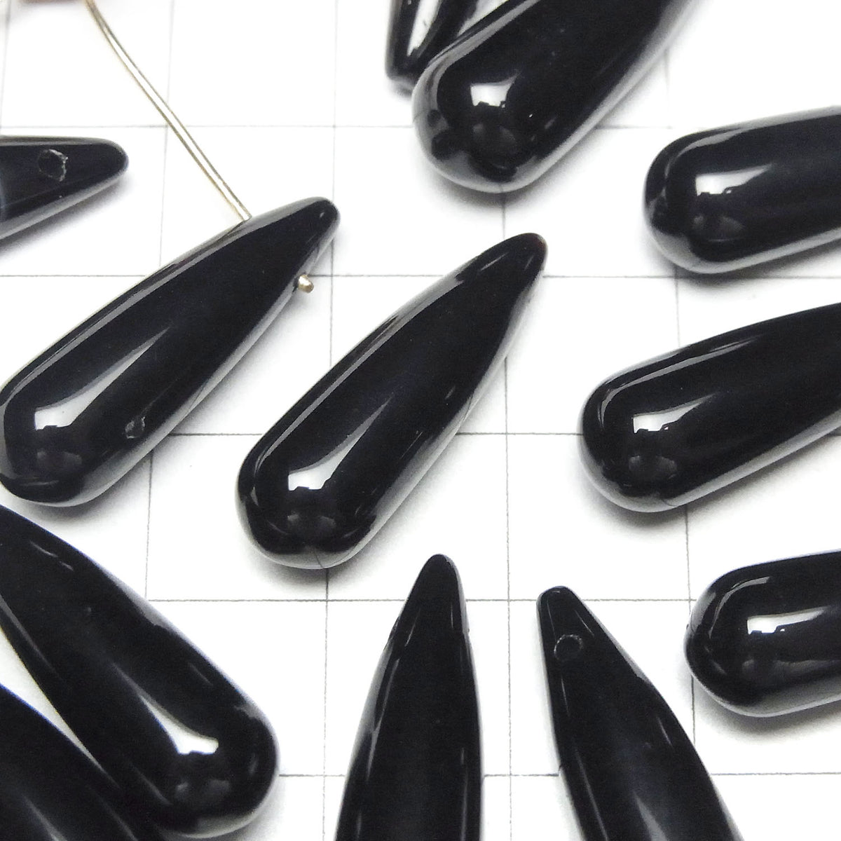 Onyx Tropfen (glatt) 25x8mm 2 Stück