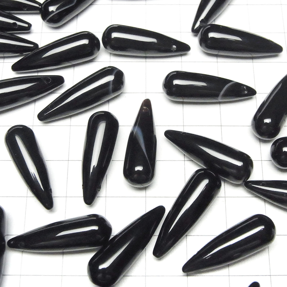 Onyx Tropfen (glatt) 25x8mm 2 Stück