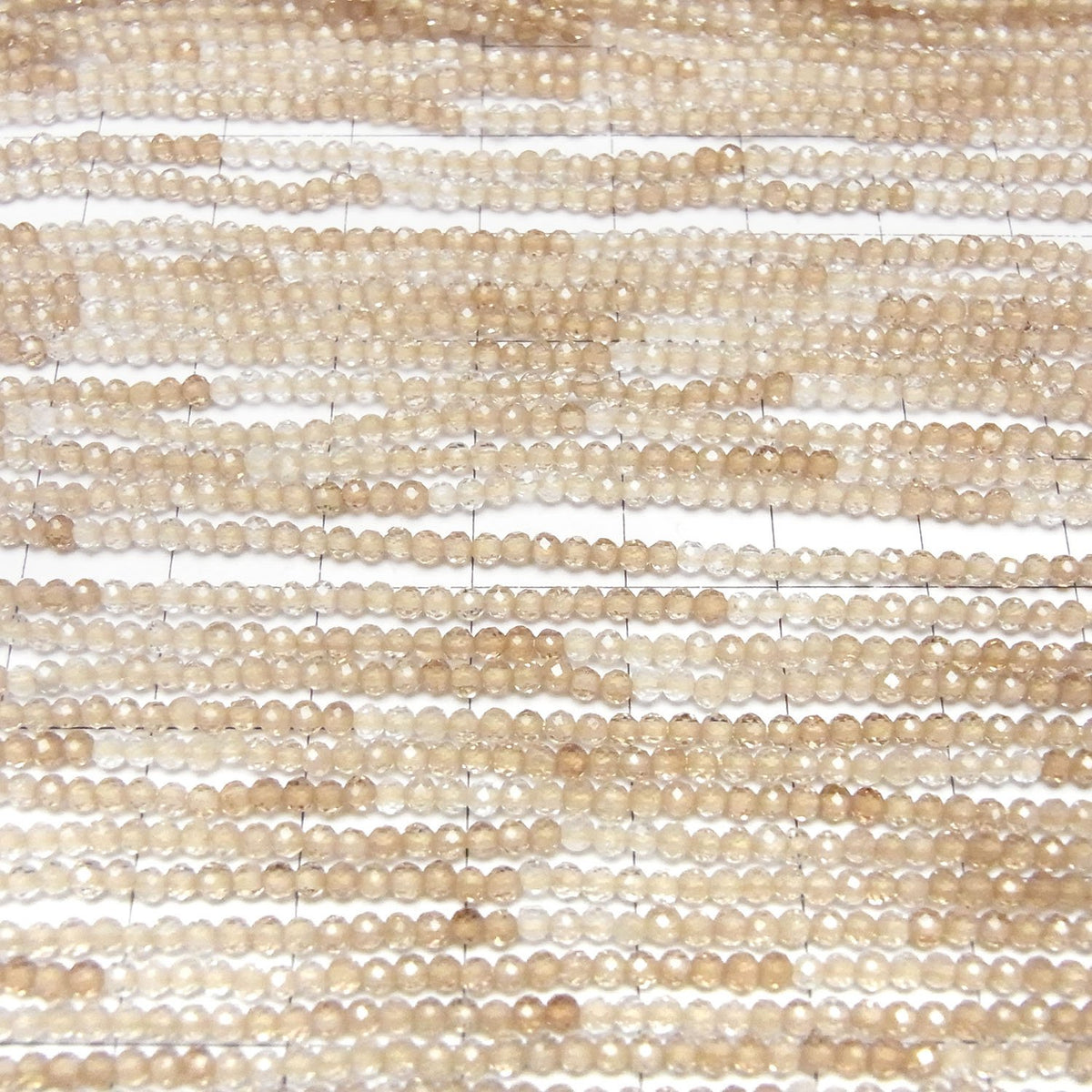 Haute Qualité ! Topaze Brune AAA Ronde Semi Facettée 2.5mm 1 fil de perles (env. 12inch / 30cm)