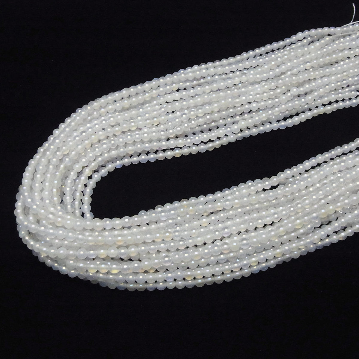 1strand $5.79! Flash, White Chalcedony Round 4mm 1strand beads (aprx.15inch / 37cm)