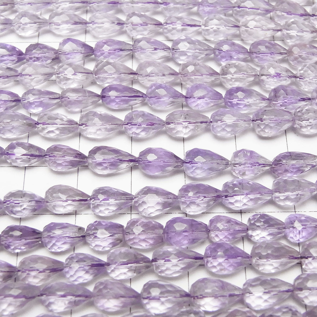 Améthyste de Haute Qualité AAA - Goutte Facettée à Trou Vertical (environ 9 pouces/22 cm) en demi-fil ou en un fil