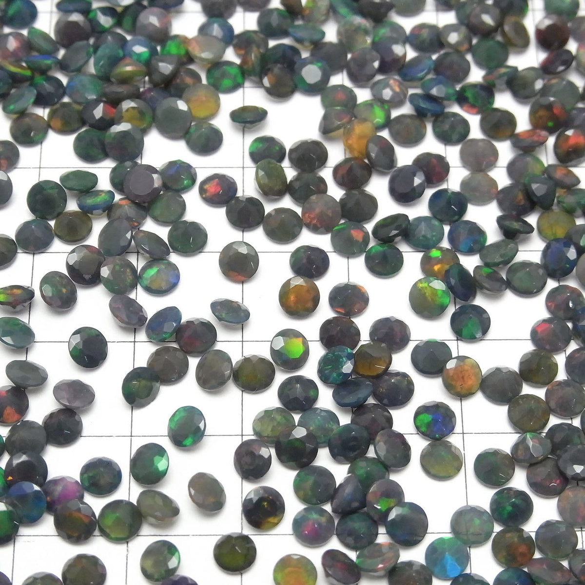 Opale noire de haute qualité AAA, non percée, ronde, facettée, 4x4mm, 10 pièces, 15,99 $ !