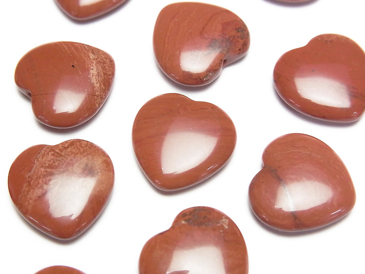 Roter Jaspis halb durchbohrtes Loch Herz 14,5x15x5mm 2 Stück