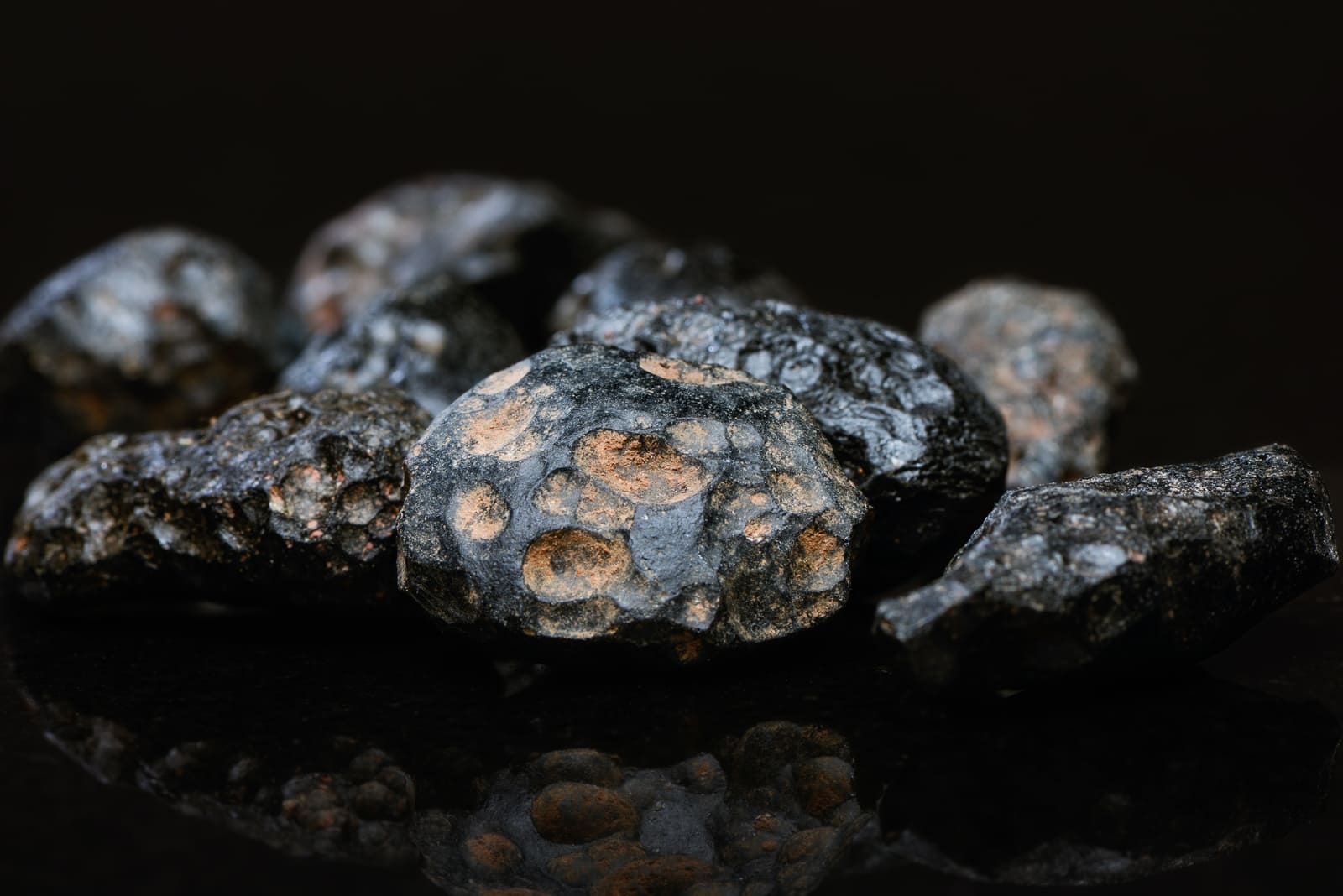 Tektite meaning and Tektite properties