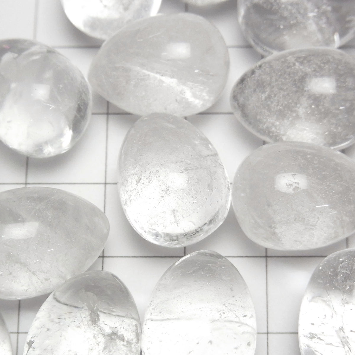 Œuf Quartz Cristal AA+ 18x13mm 3pcs