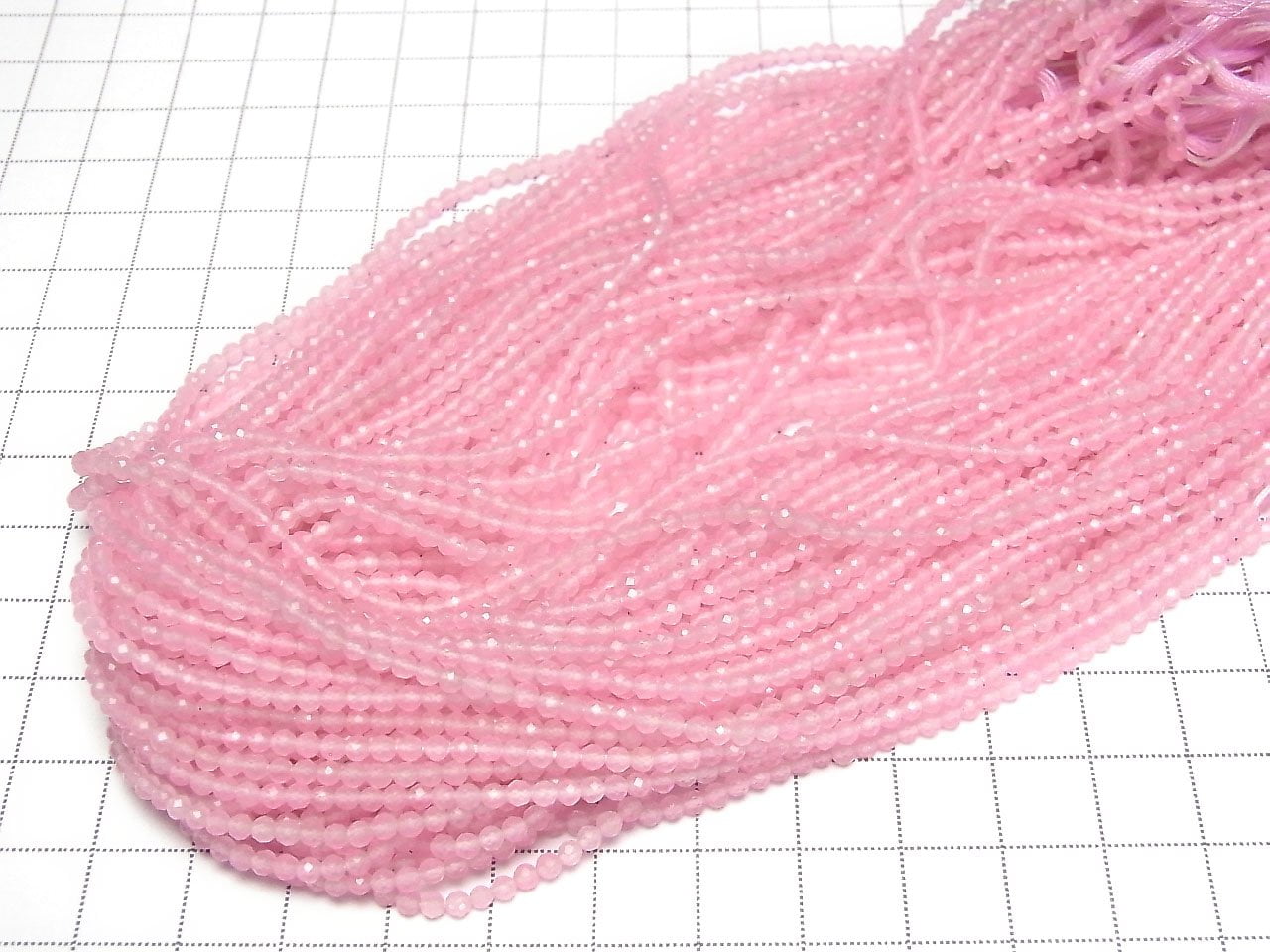 Haute Qualité ! Perles de jade rondes à facettes, couleur rose clair, 3mm, 1 fil (environ 30cm)