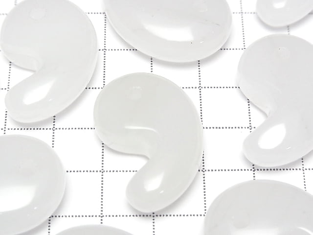 [Video] White Jade Comma Shaped Bead 30x20mm 1pc
