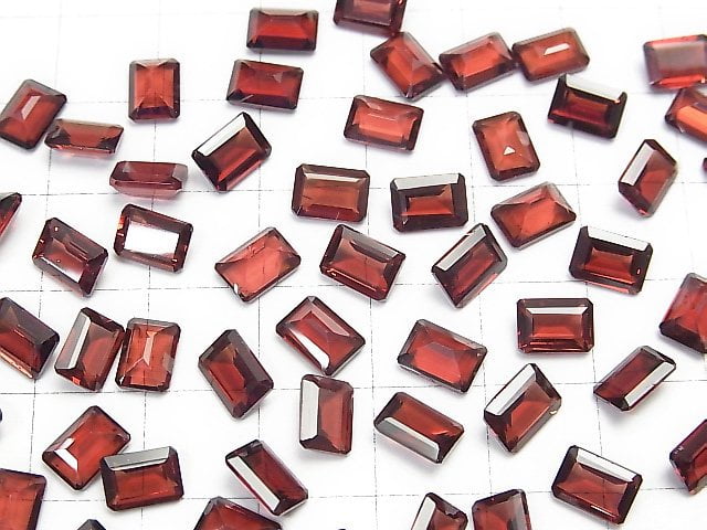 [Video]High Quality Mozambique Garnet AAA Undrilled Rectangle Faceted 7x5x3mm 5pcs