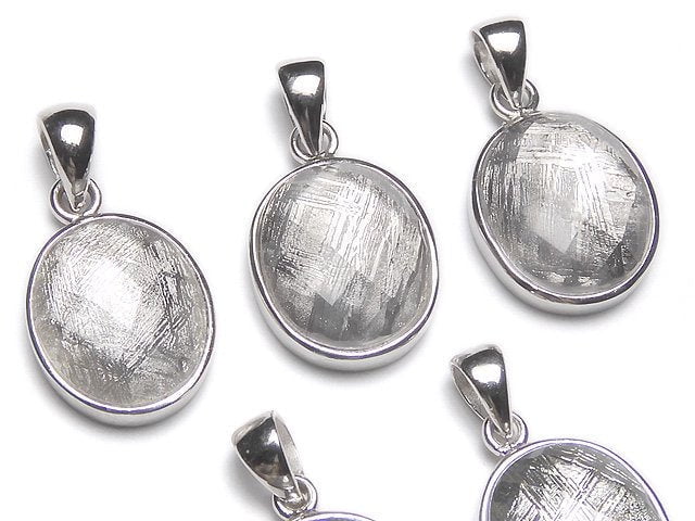 Meteorite (Muonionalusta ) Faceted Oval Pendant 14x12x6mm Silver925