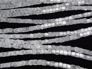 Cracked Crystal  Cube 4x4x4mm half or 1strand beads (aprx.15inch/38cm)