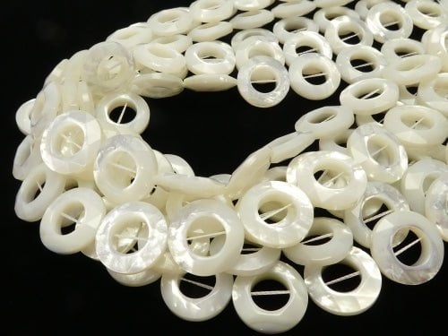 High Quality White Shell (Silver-lip Oyster) AAA Faceted Coin (Donut) 20 x 20 x 5 mm 1/4 or 1strand beads (aprx.15 inch / 36 cm)