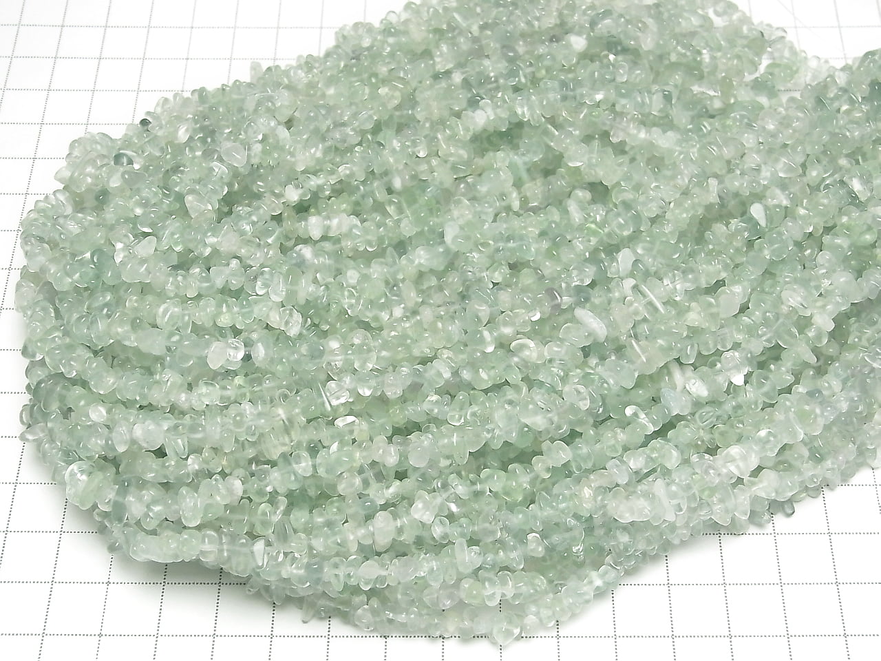 Grüner Fluorit AA++ Chips (Kleine Nugget) 1Strang Perlen (ca. 34 Zoll / 86 cm)