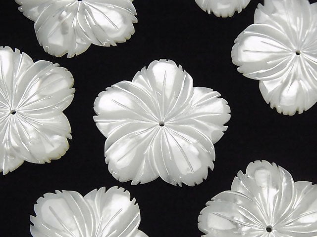 Flower, Mother of Pearl (Shell Beads) Pearl & Shell Beads