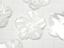 [Video] High Quality White Shell (Silver-lip Oyster) AAA Flower 30mm Center Hole 1pc