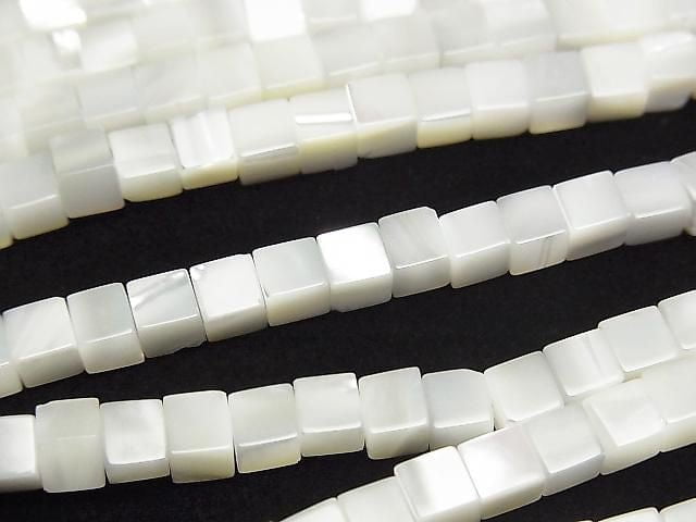 珍珠母貝 白色方形珠 4x4x4mm 半串或一串 (約15英吋/38公分)