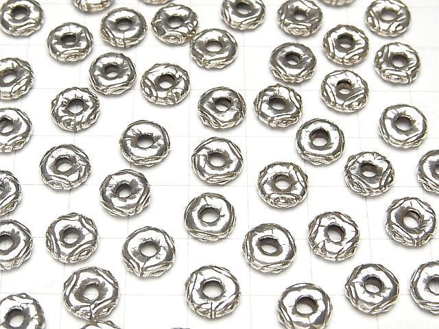 Karen Silver Patterned Roundel 8.5x8.5x2.5mm 2pcs