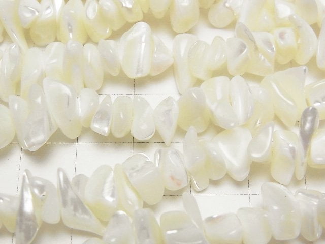 Mother of Pearl MOP White Chips (Small Nugget) 1strand beads (aprx.31inch/78cm)