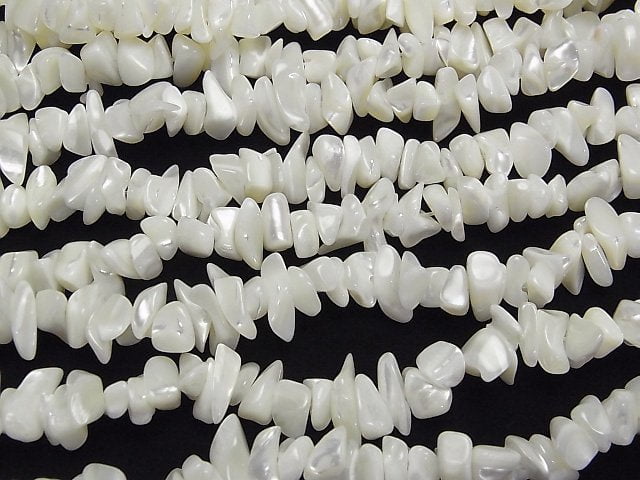 Mother of Pearl MOP White Chips (Small Nugget) 1strand beads (aprx.31inch/78cm)