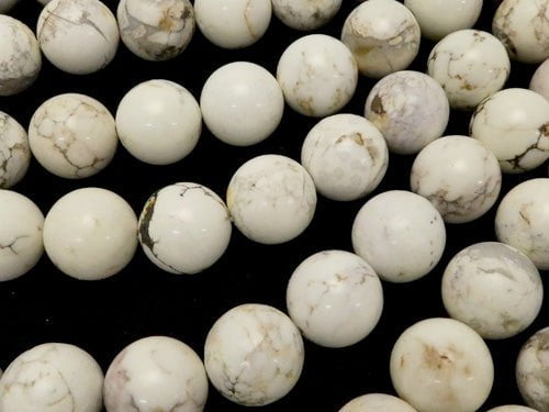 Magnesite  Round 16mm half or 1strand beads (aprx.14inch/35cm)