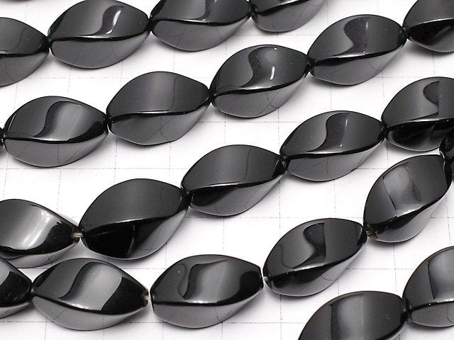 Onyx  Rice 4Faceted Faceted Twist 20x10x10mm half or 1strand beads (aprx.15inch/36cm)