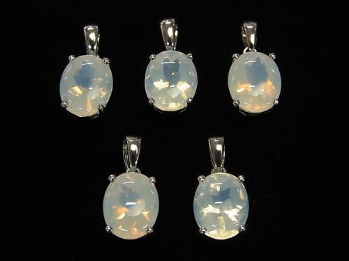 High quality Moonlight Quartz AAA Oval Pendant Silver 925 1pc