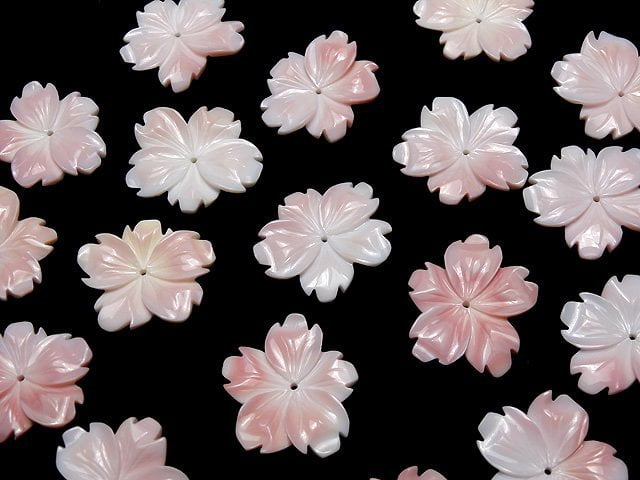 [Video] Queen Conch Shell AAA Flower Carving 28-30 mm central hole 1 pc $6.79!