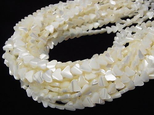 1strand $6.79! Mother of Pearl MOP Butterfly Motif 9x7x2mm White 1strand beads (aprx.14inch / 34cm)