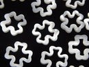 Cross, Mother of Pearl (Shell Beads) Pearl & Shell Beads