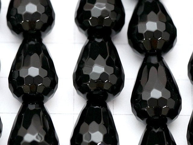 Onyx  Vertical Hole Faceted Drop 18x13x13mm half or 1strand beads (aprx.15inch/36cm)