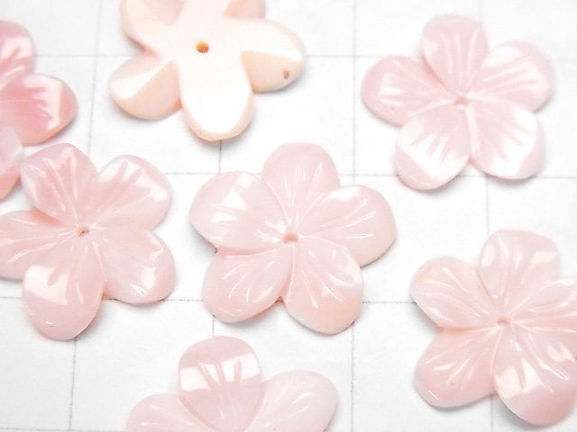 [Video] Queen Conch Shell AAA - AAA- Flower Carving 15mm Center hole 3pcs