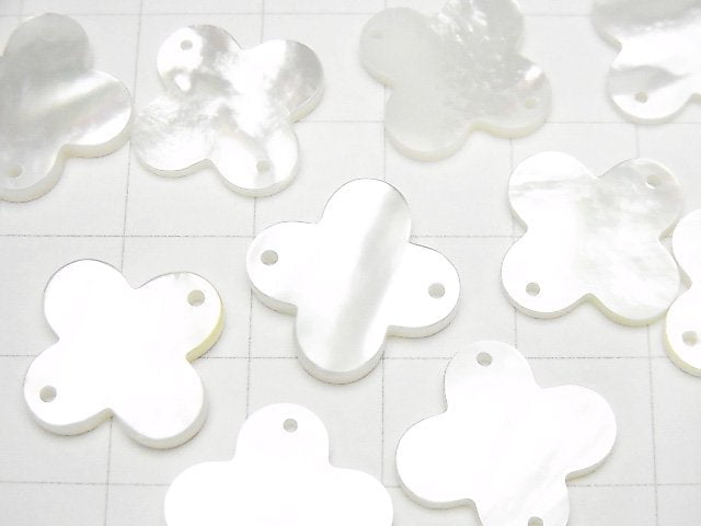 [Video] High quality White Shell (Silver-lip Oyster) Flower motif [2 holes] 13 mm, 16 mm, 18 mm 1 pc