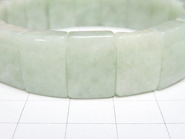 [Video] Burmese Jadeite AAA - 2-hole Rectangle 15x12x6mm 1-strand (Bangle Bracelet)