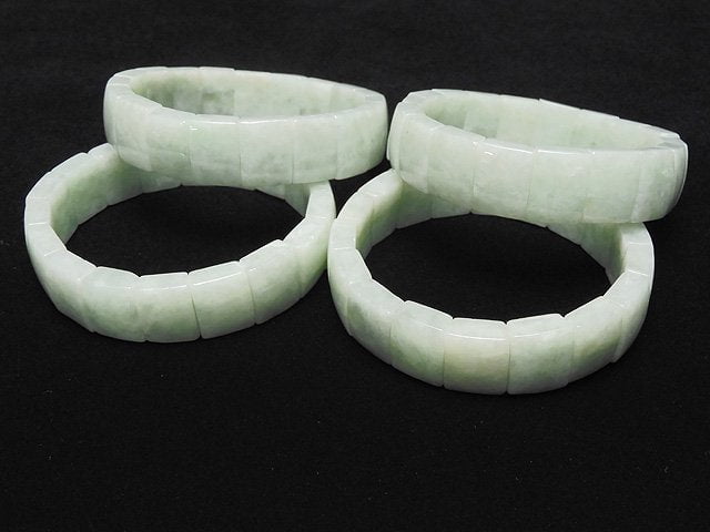 [Video] Pastel Green! Burma Jadeite AAA- 2 Hole Rectangle 15x12x6mm Bracelet