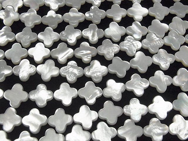 [Video] High quality white Shell AAA flower motif 13x13x3mm 1/4 or 1strand beads (aprx.15inch/38cm)